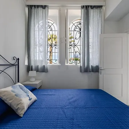 Seafront In The Center - Perfect For Families *